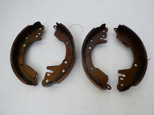 per auto mitsubishi chariot 1984 1991 ganasce freno tamburo posteriore brake shoe rear set mb500202