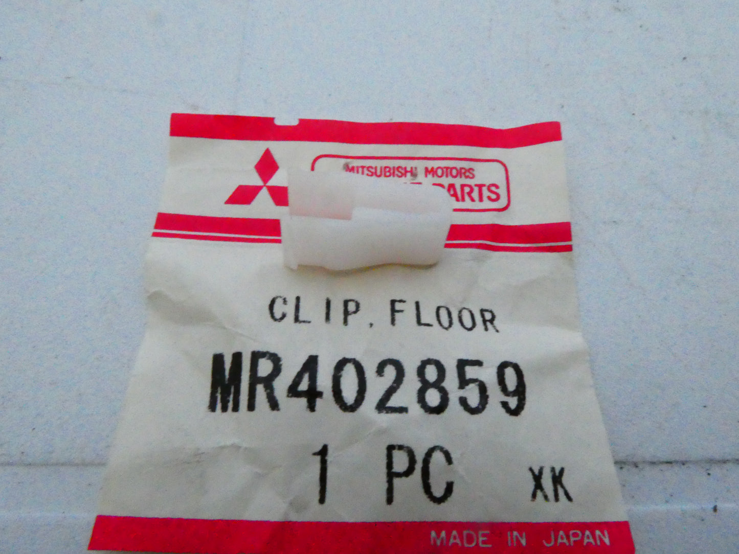 per auto mitsubishi clip fissaggio interno tappetto clip floor carpet mr402859