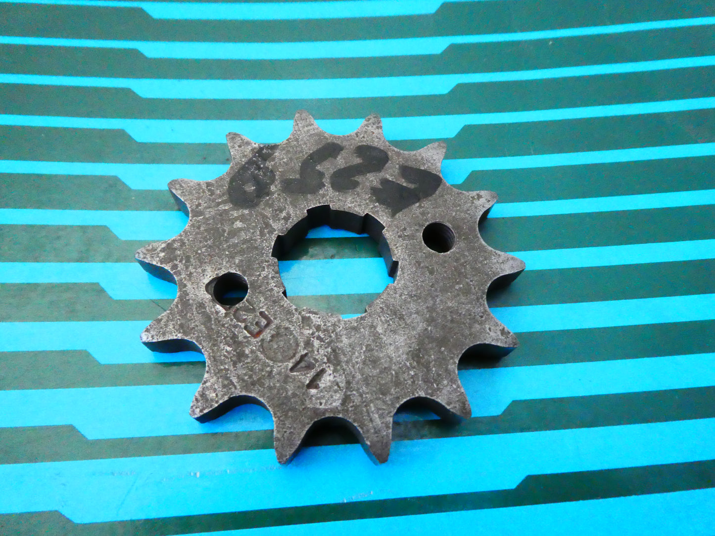 Per Honda cb 125 j italia cg moto pignone catena front sprocket chain Z 14 428 23801-437-000