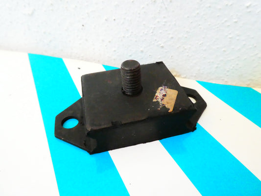 per Piaggio Ape MP 500 501 550 600 601 car Supporto elastico silent block motore 108135 motocarro