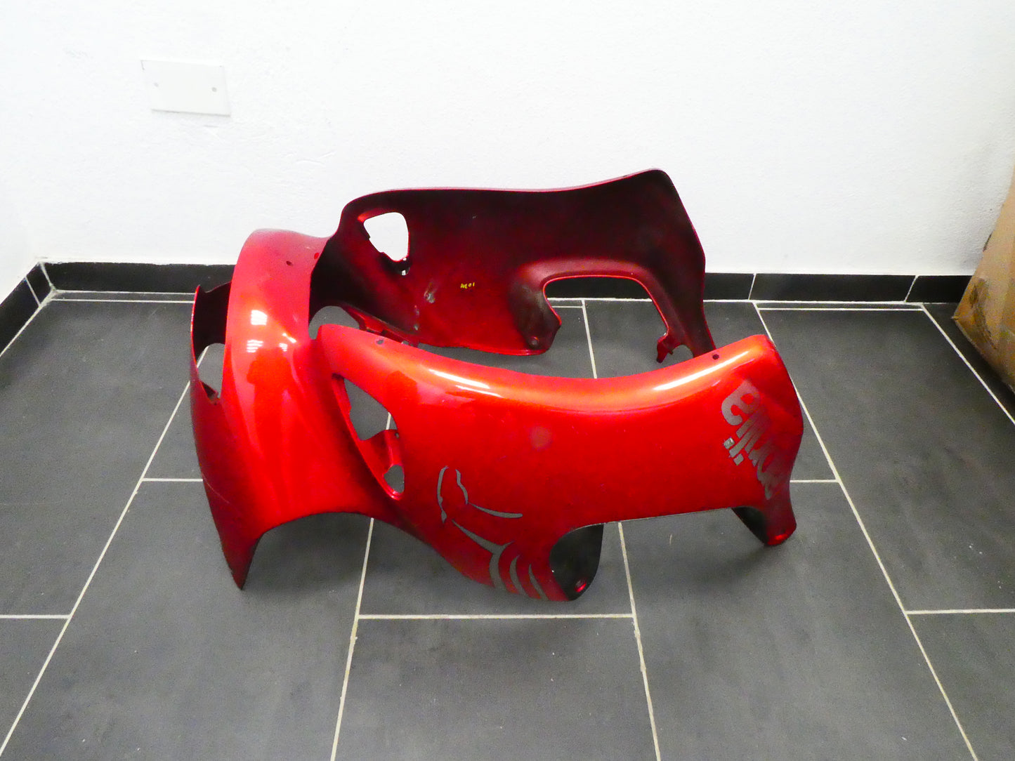 Per Aprilia Pegaso 650 ie 2004 carena frontale cupolino rosso front fairing red 8168296