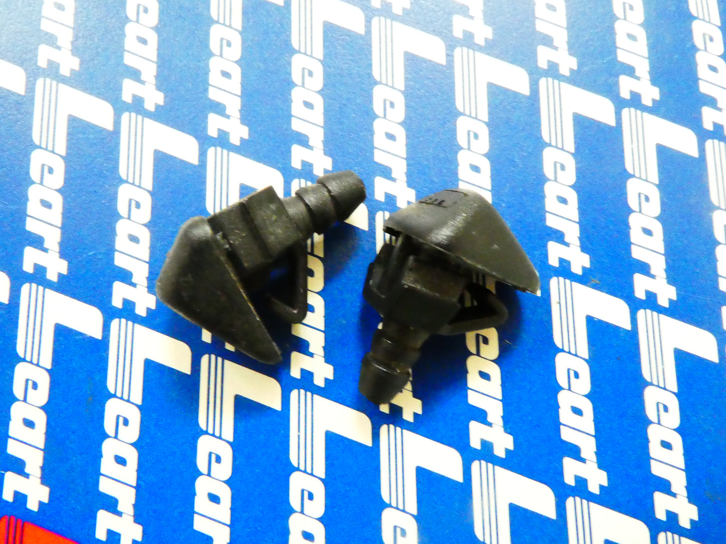 Per Fiat uno 1 serie getto coppia getti spruzzatori lavavetro parabrezza vetro ugello nozzle glass car