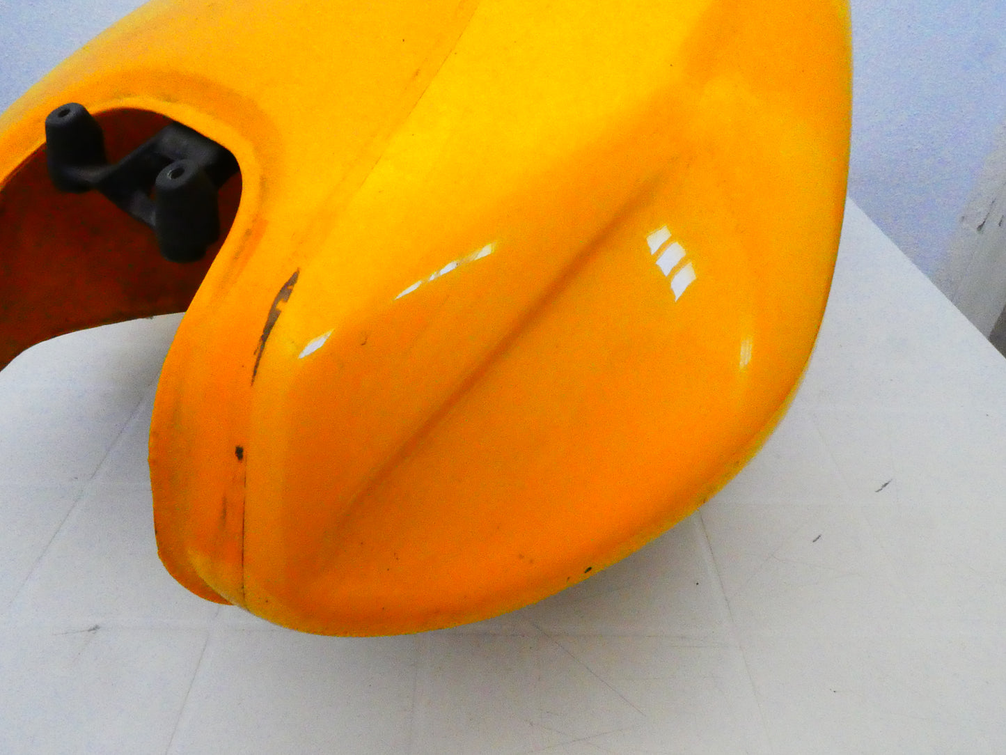 per ducati st2 st3 st4  serbatoio benzina tank fuel giallo