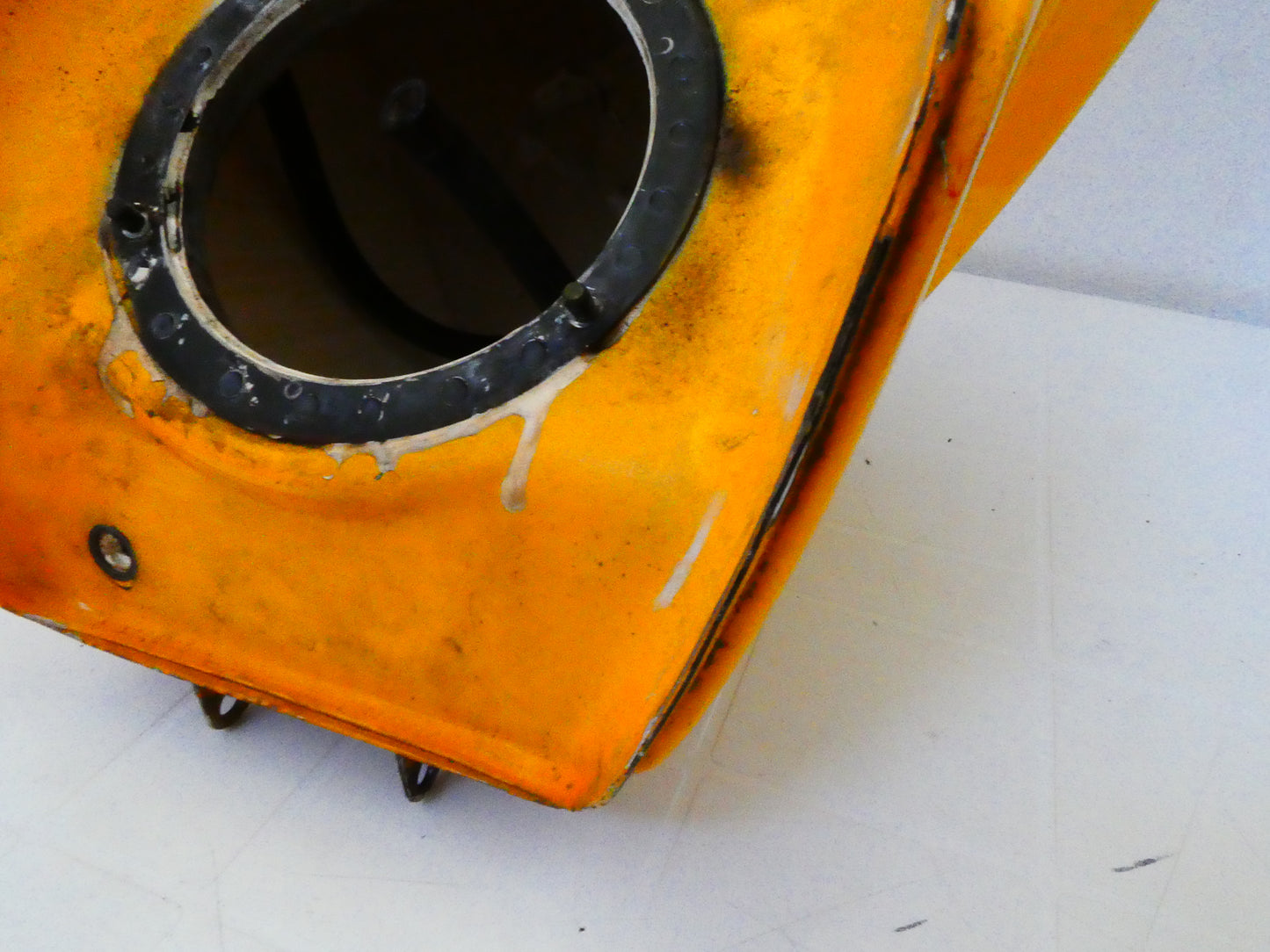 per ducati st2 st3 st4  serbatoio benzina tank fuel giallo