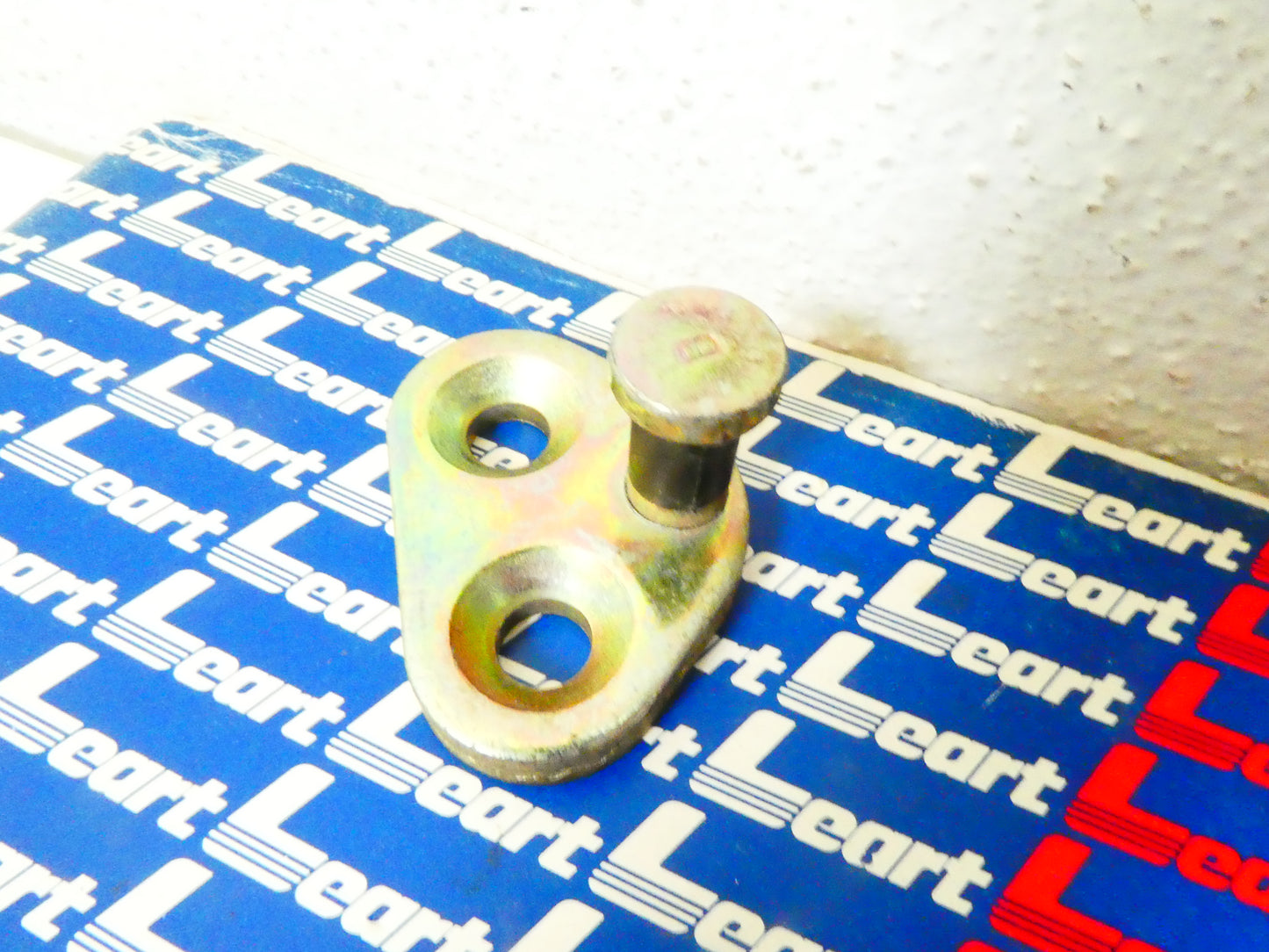 Per Fiat gancio sportello portiera perno battuta di arresto auto car door pin hook