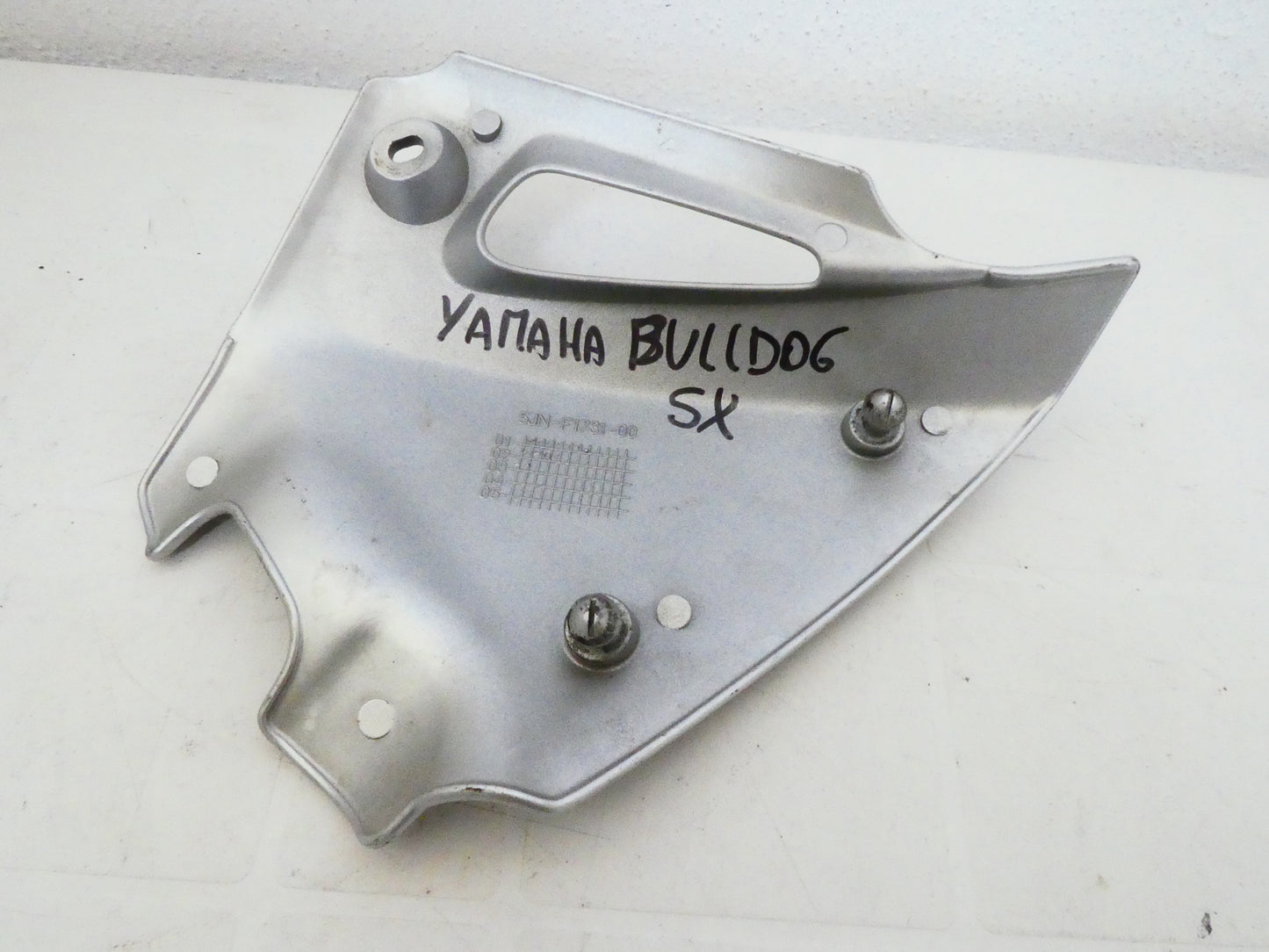 per yamaha bt1100 bulldog coperchio serbatoio sinistro  cover side left  5jnf173100