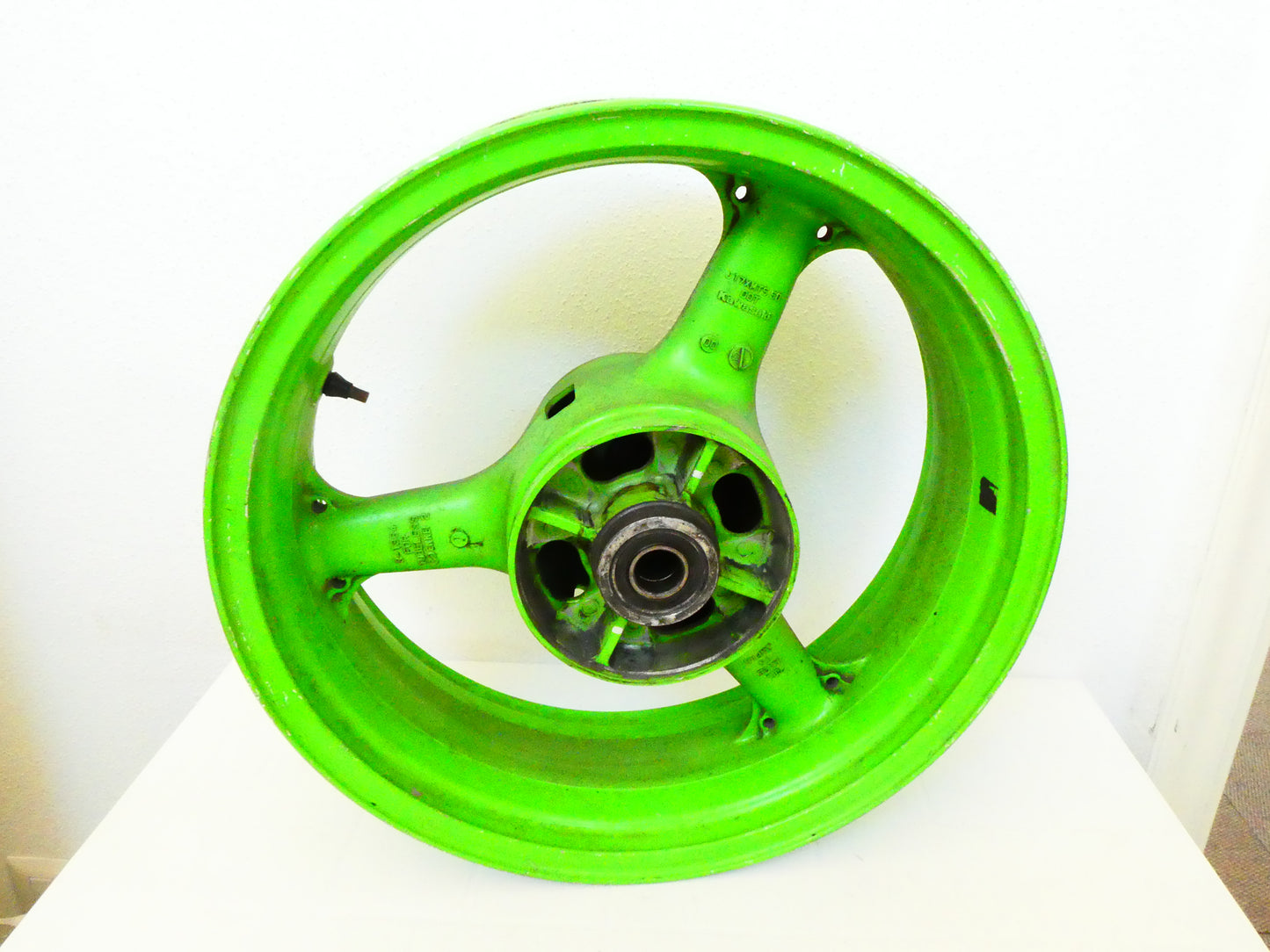 per kawasaki zx-9r 1998 1999 ruota cerchio posteriore  verde wheel rear green j17 x mt 5.50  410731658cj