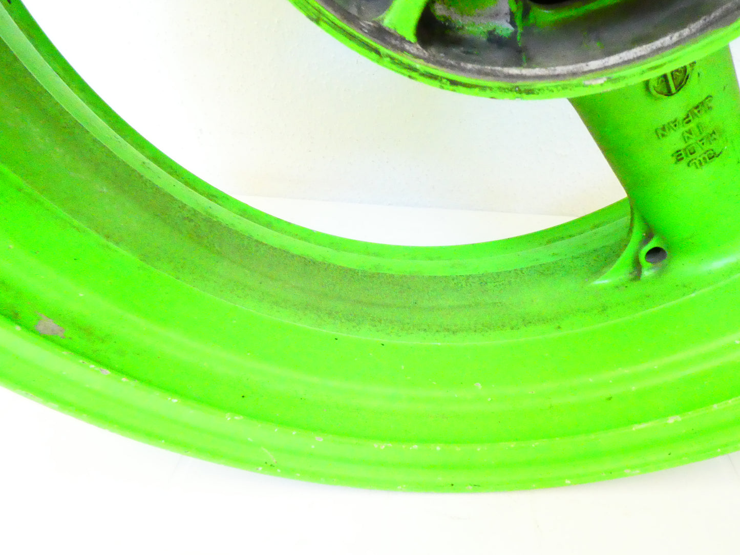 per kawasaki zx-9r 1998 1999 ruota cerchio posteriore  verde wheel rear green j17 x mt 5.50  410731658cj