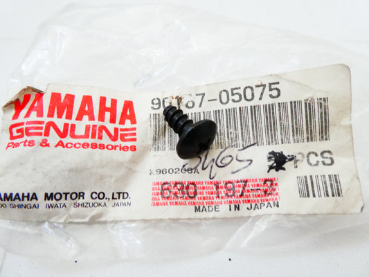 per Yamaha 9016705075 vite auto filetante croce screw moto scooter