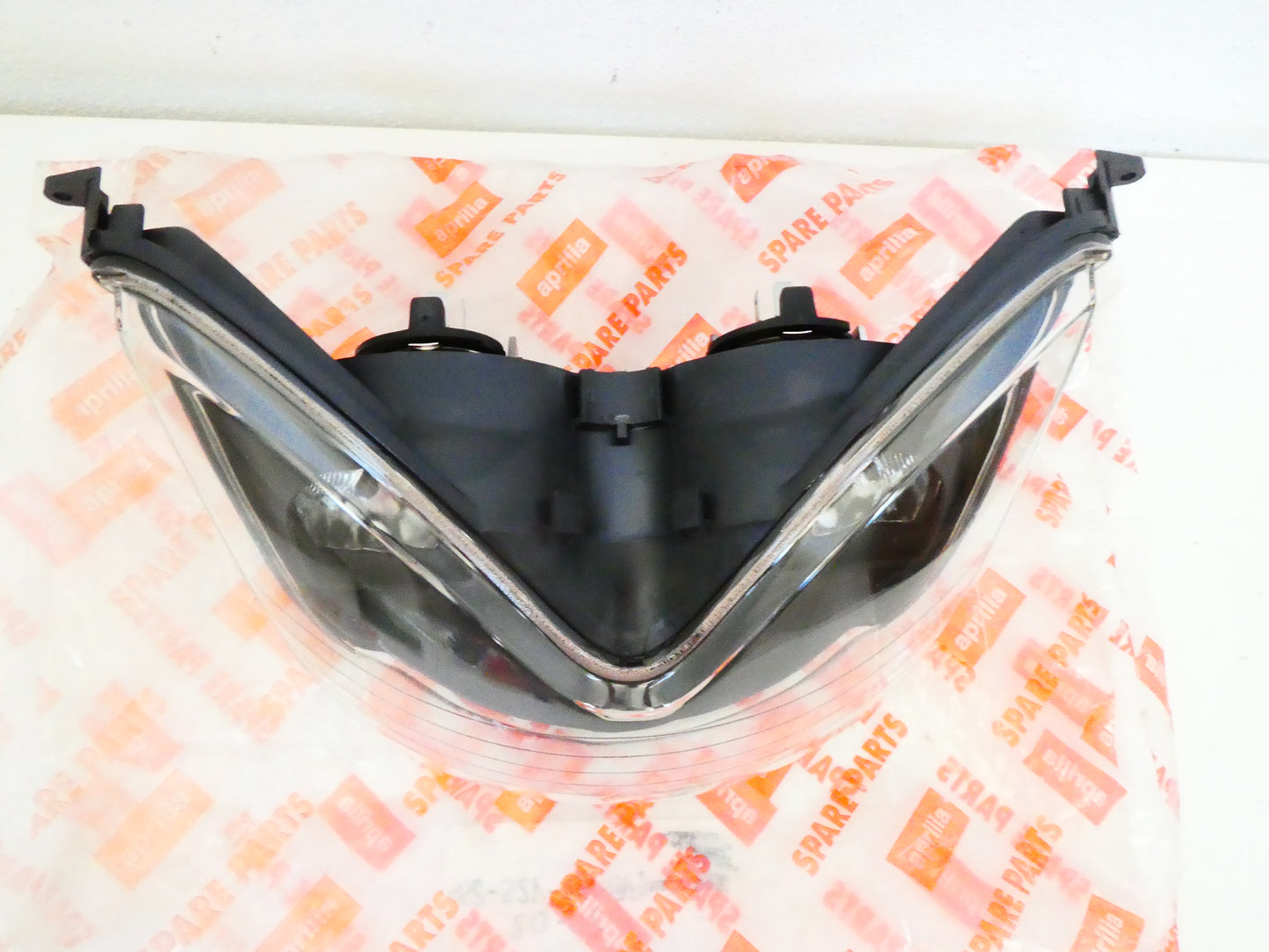 per aprilia leonardo 250 1999 2002 faro fanale anteriore scheinwerfer phare faros headlight 8124552
