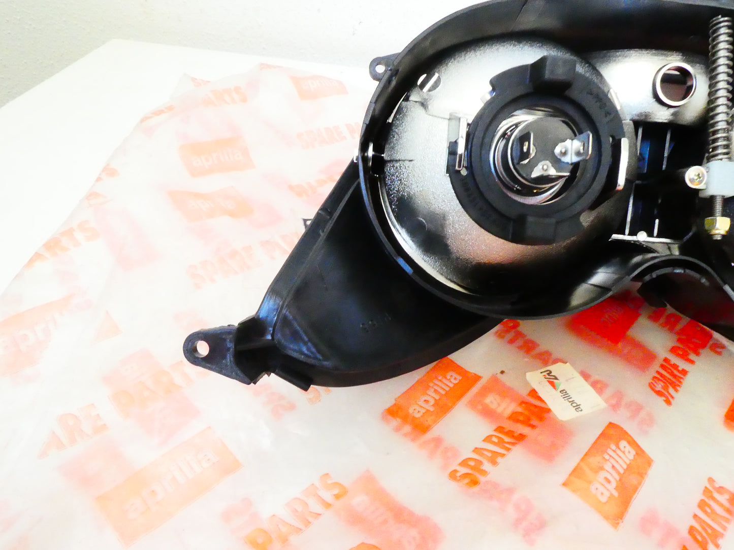 per aprilia leonardo 250 1999 2002 faro fanale anteriore scheinwerfer phare faros headlight 8124552