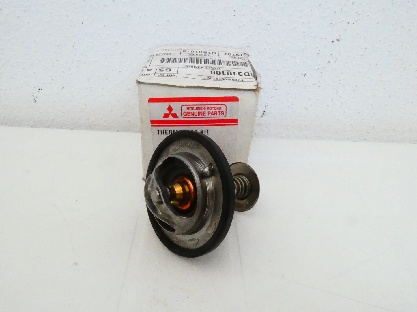 per auto mitsubishi galant da1a da2a 95 03 termostato thermostat  radiator water md310106