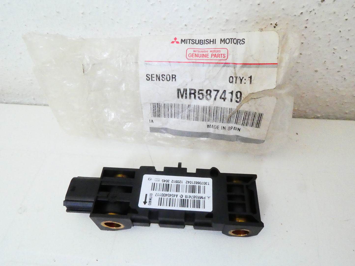 per auto mitsubishi colt sensore airbag laterale sinistro sensor airbag lateral side left  mr587419 pmr587419 (Copia)