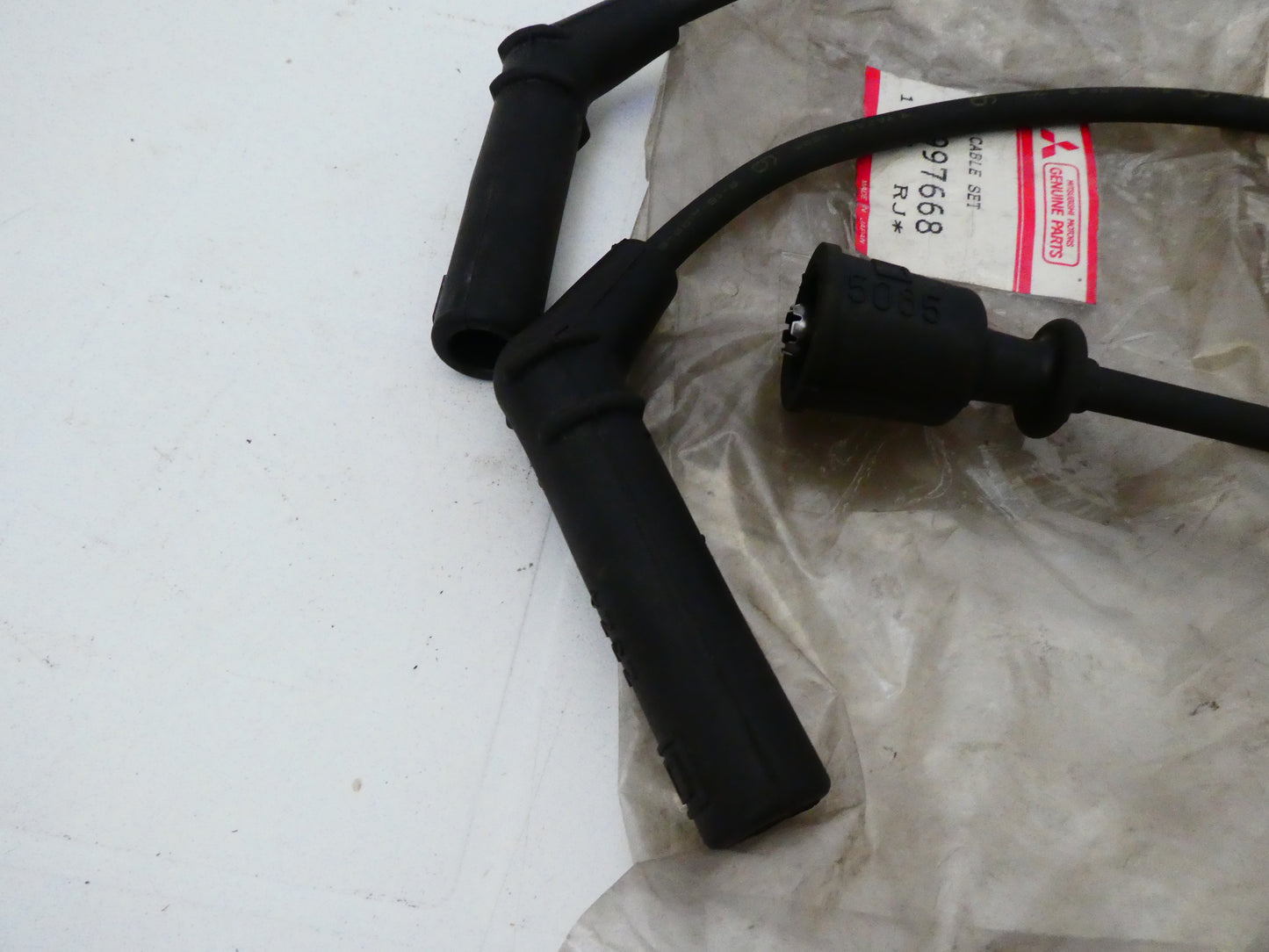 per auto mitsubishi diamante sigma f16a 1991 1996 kit cavi candela cable set md997668
