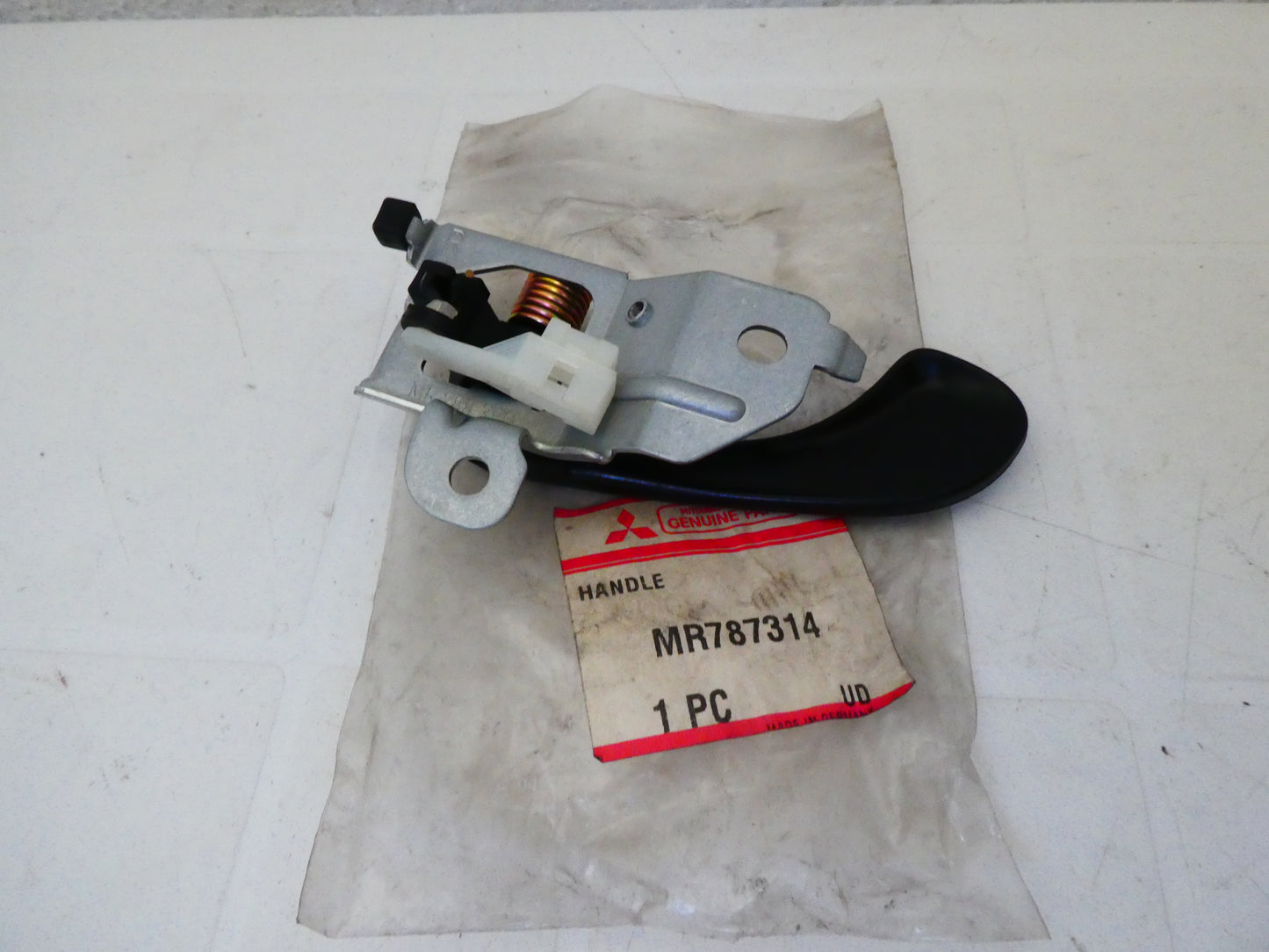 per mitsubishi carisma 95 99 maniglia leva interna porta destra anteriore handle lever door interior front right mr787314