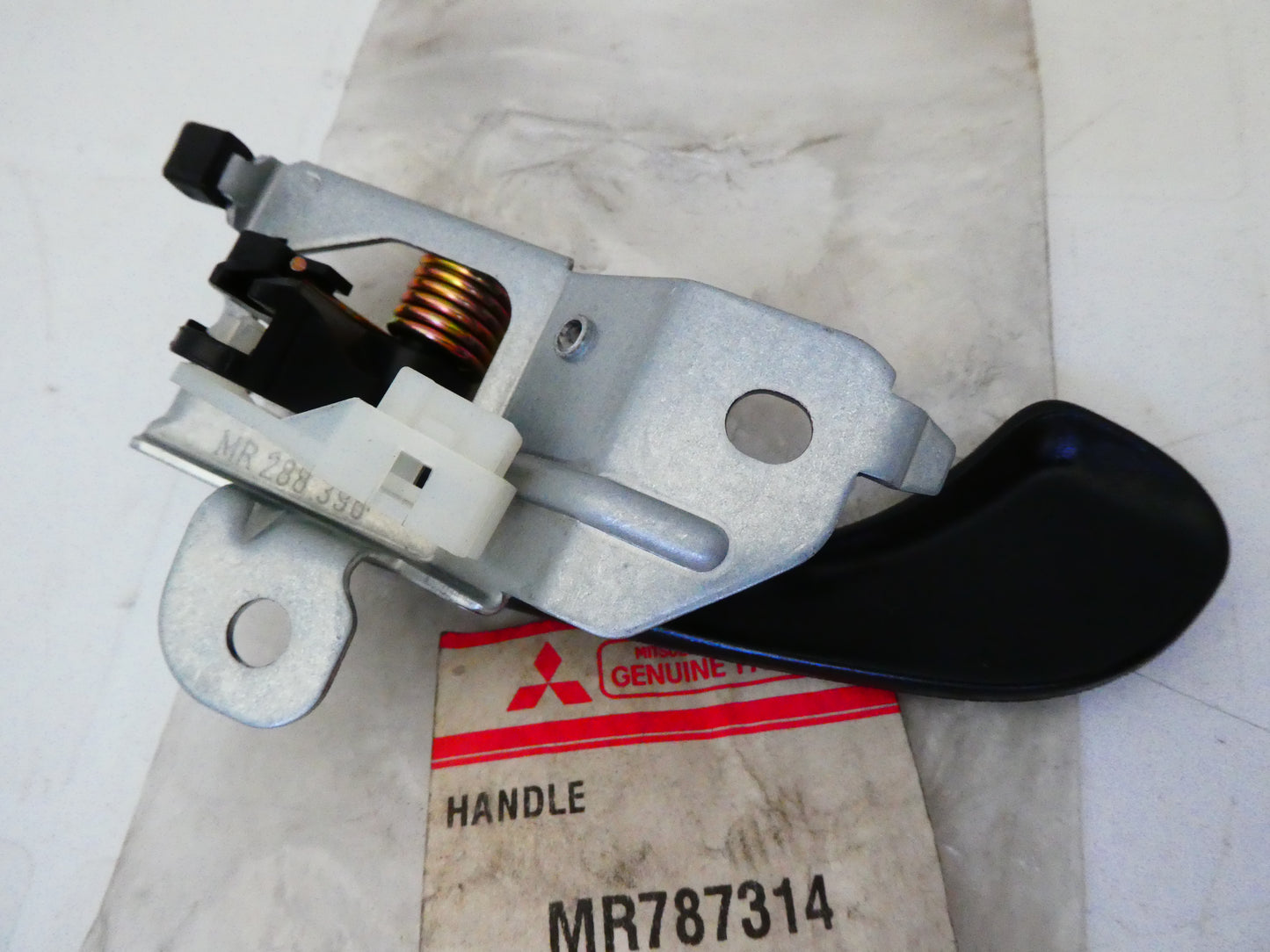 per mitsubishi carisma 95 99 maniglia leva interna porta destra anteriore handle lever door interior front right mr787314