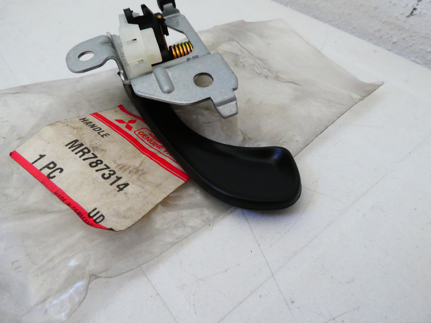 per mitsubishi carisma 95 99 maniglia leva interna porta destra anteriore handle lever door interior front right mr787314