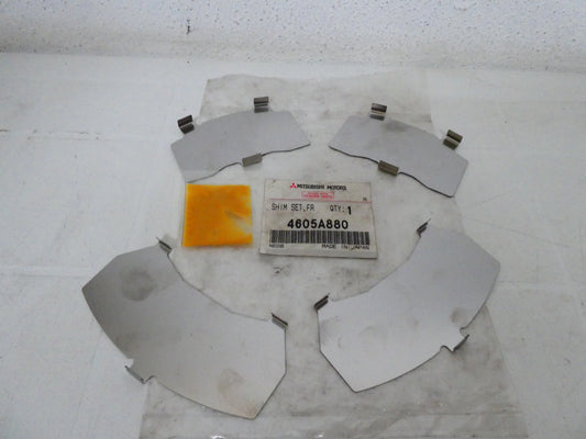 per auto mitsubishi asx clip spessori pastiglie freno anteriori shim brake pads front disc 4605a880