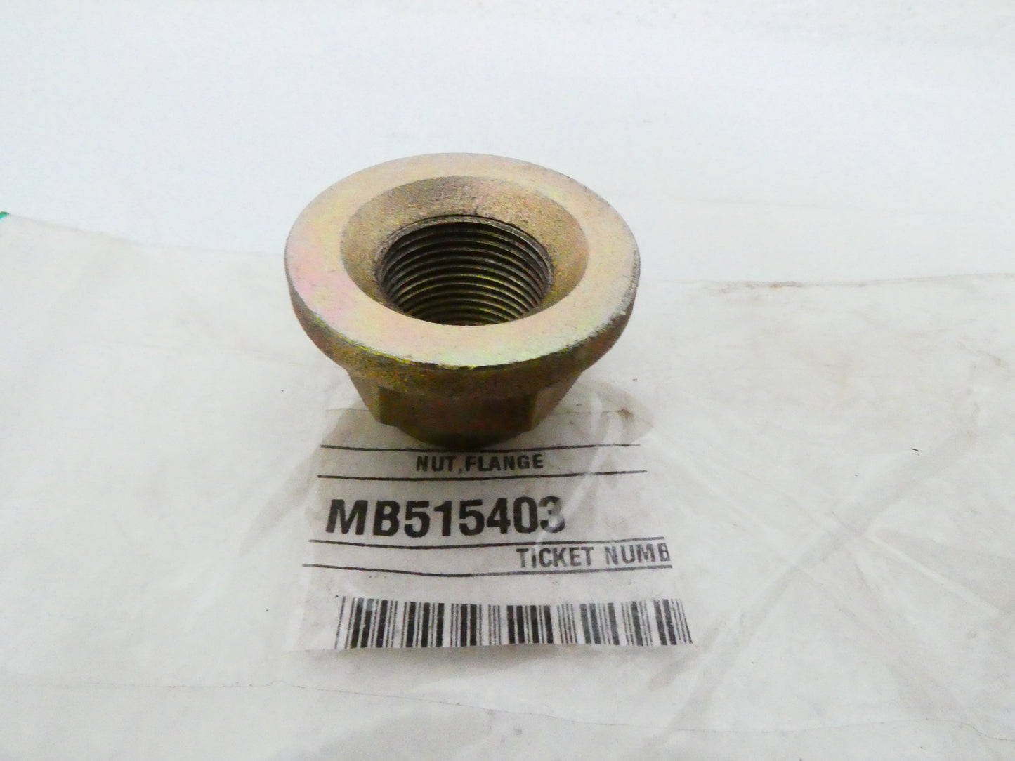 per auto  mitsubishi dado mozzo ruota posteriore nut rear hub wheel mb515403