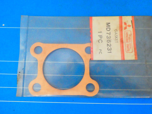 per mitsubishi pajero 1990 1995 guarnizione leva cambio gasket  shift lever gearbox md736231
