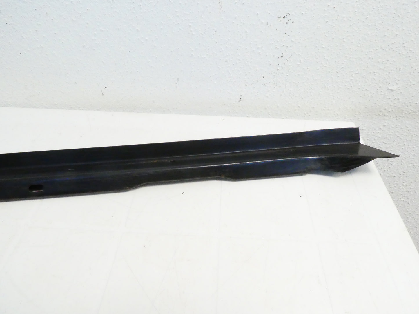per Peugeot 205 auto traversa traversino carrozzeria anteriore inferiore lamiera staffa