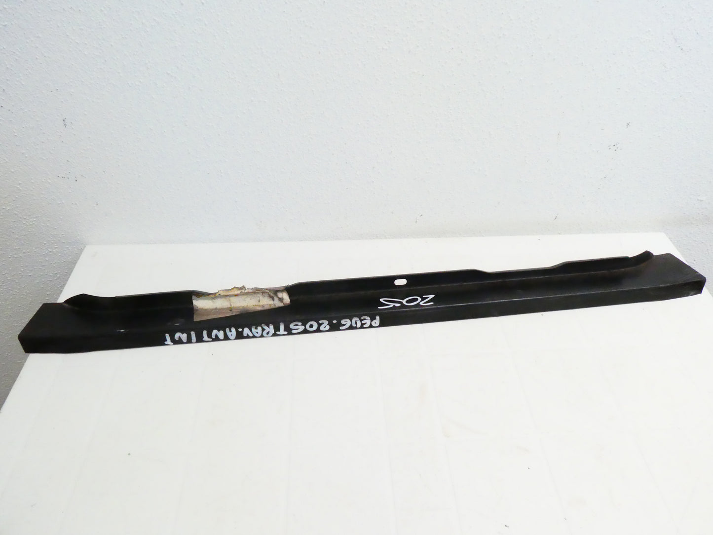 per Peugeot 205 auto traversa traversino carrozzeria anteriore inferiore lamiera staffa
