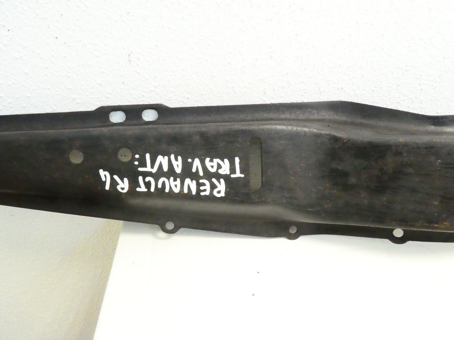 per auto renault r4 61 86 traversa anteriore con foro avviamento front panel hole