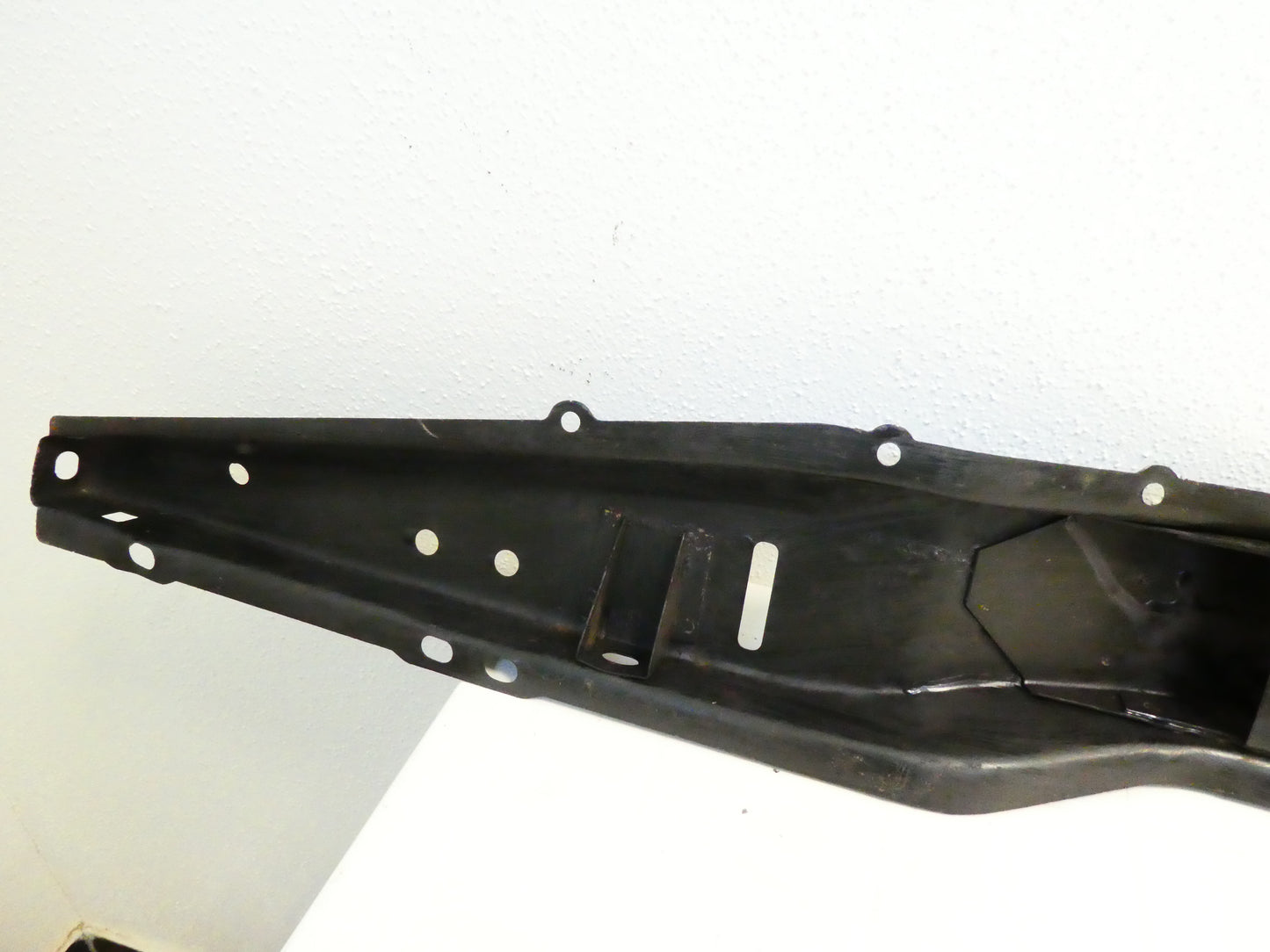 per auto renault r4 61 86 traversa anteriore con foro avviamento front panel hole