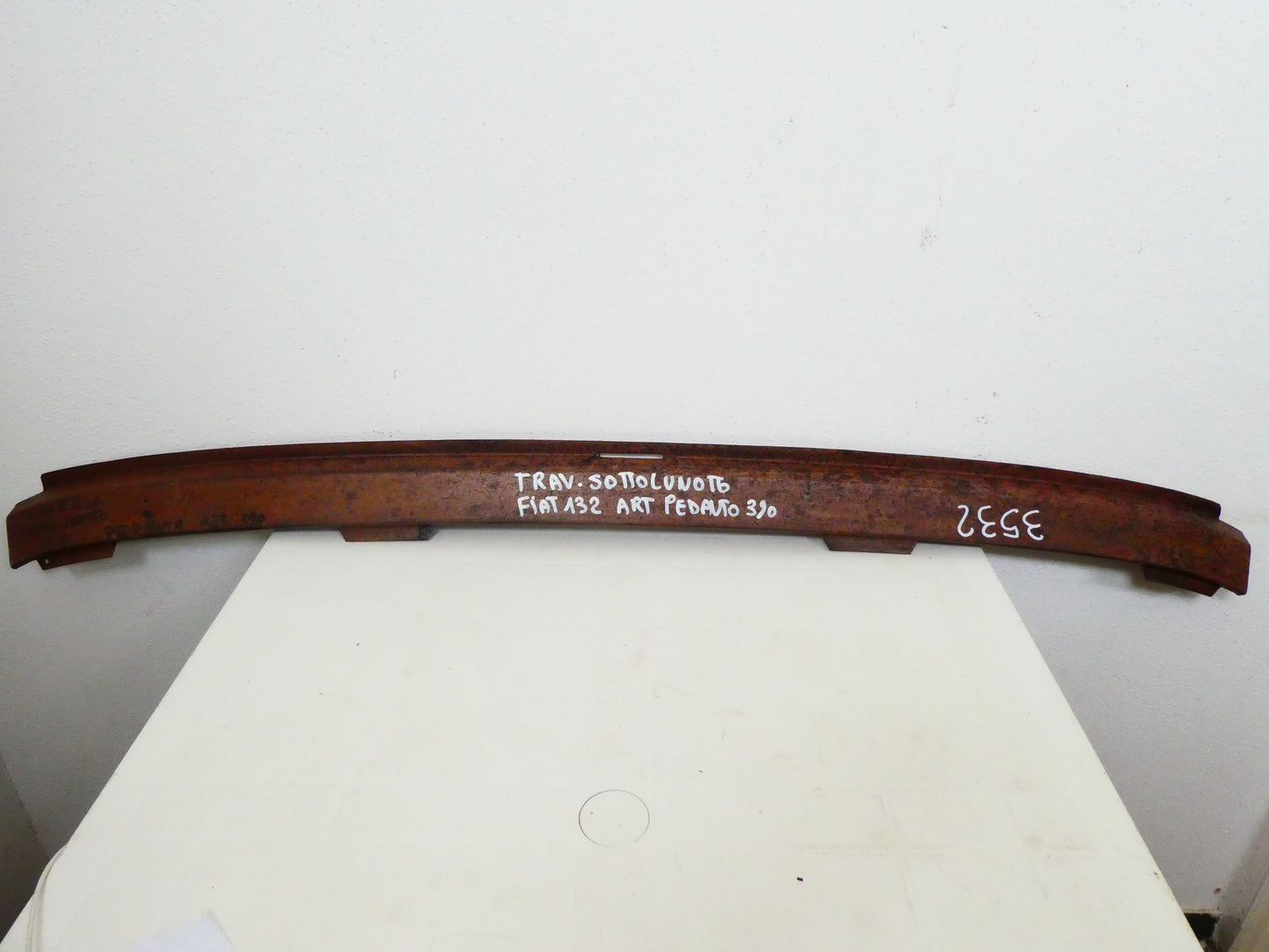per Fiat 132 Lamiera lamierato cornice sotto lunotto vetro auto sheet metal car