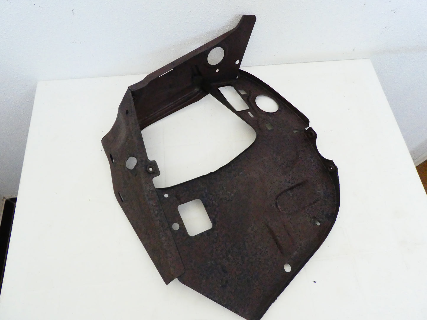 per 205 gti cabrio peugeot auto maschera carrozzeria anteriore ossatura faro lamiera anteriore dx