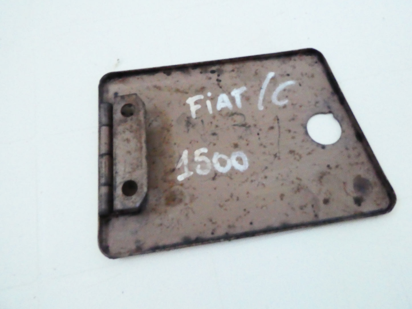 per fiat 1500 c sportello lamiera sportellino carburante auto door fuell