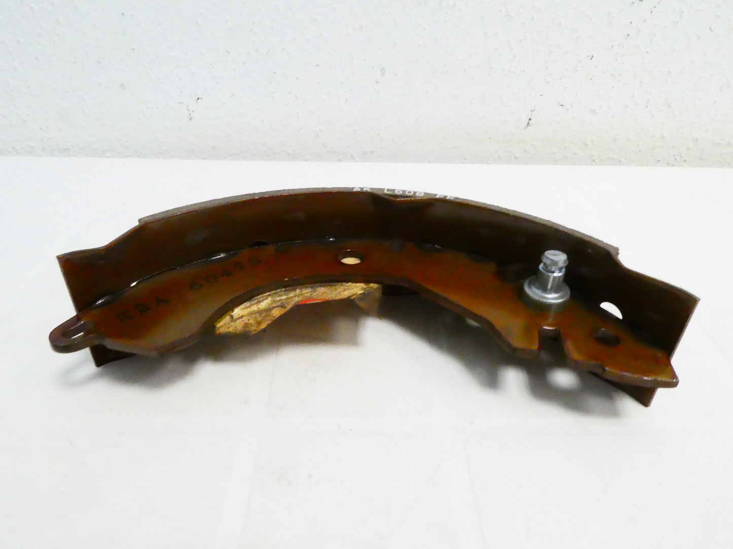 per auto mitsubishi singola ganascia freno  shoe brake  lining lever one mb858666