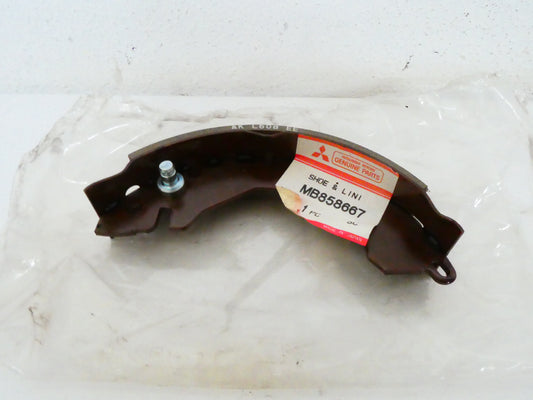 per auto mitsubishi singola ganascia tamburo freno brake shoe one mb858667