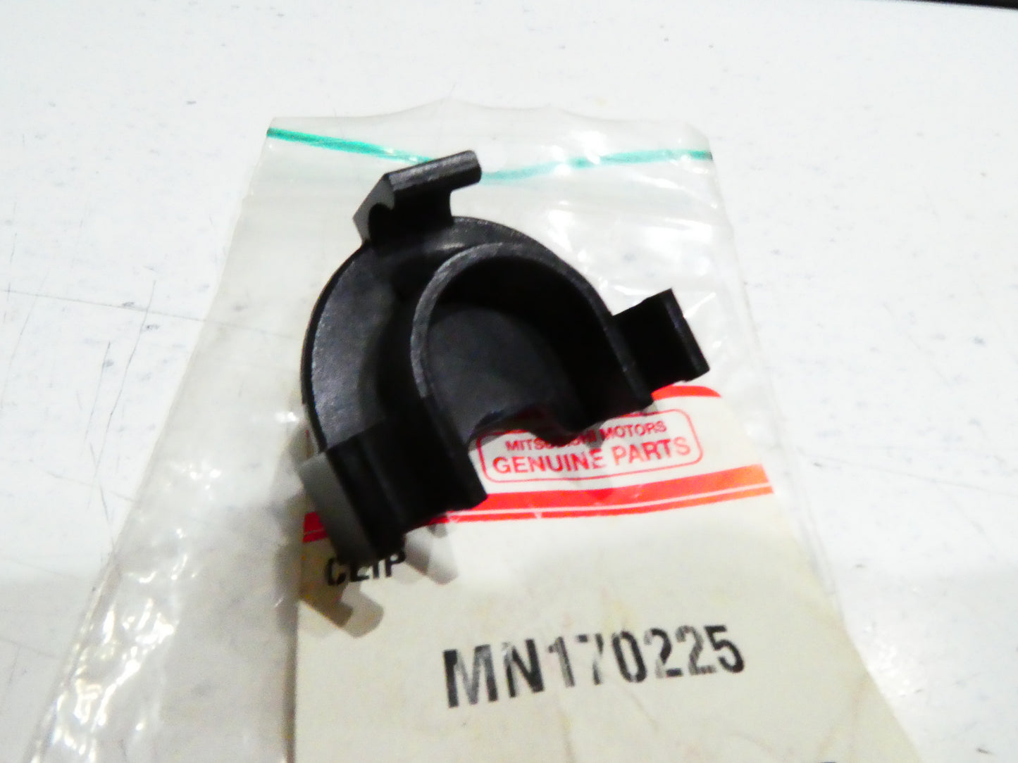 per auto mitsubishi colt 2005 2008 clip fissaggio tubo lava vetro parabrezza mn170225