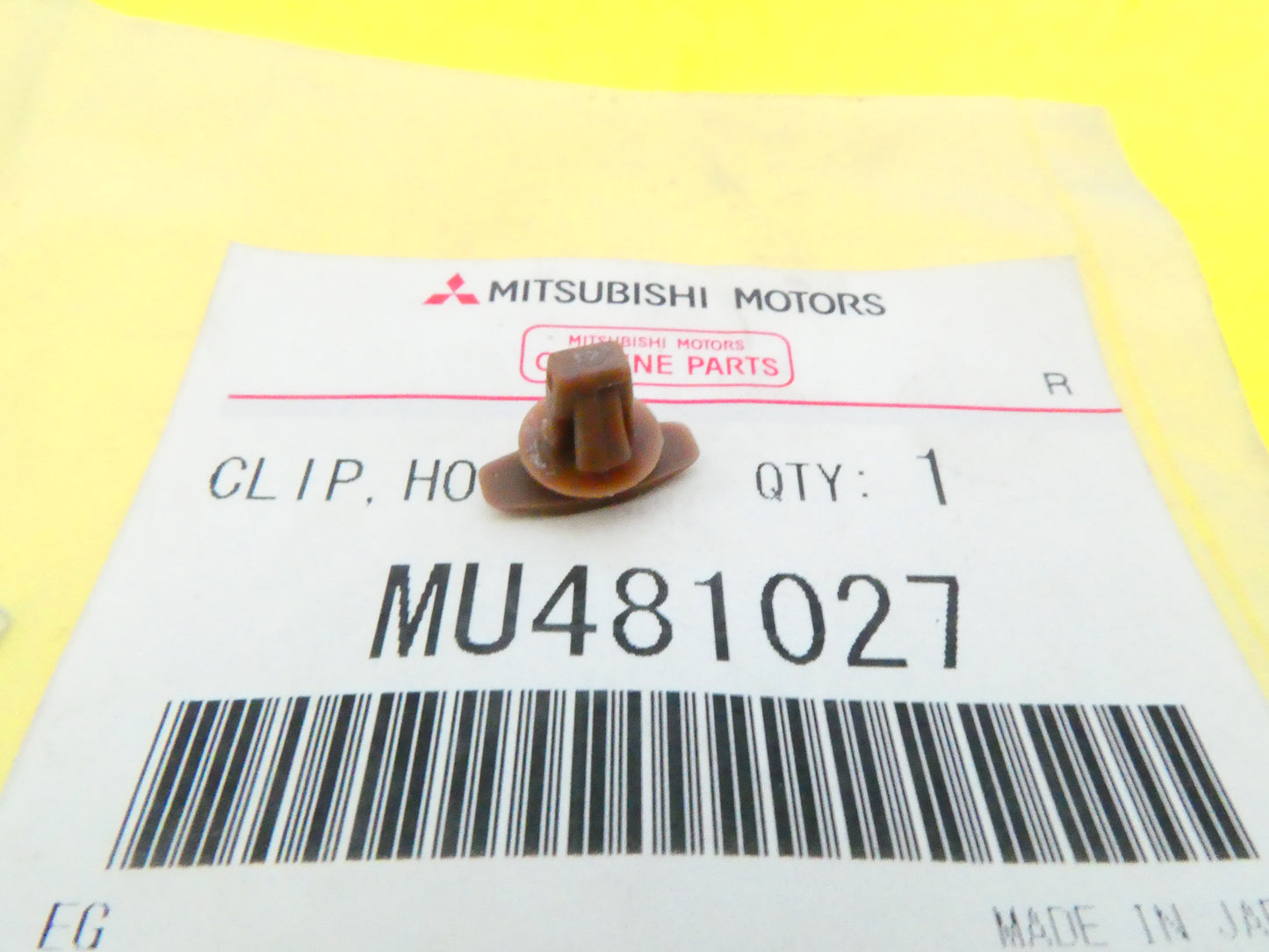 per auto mitsubishi clip fissaggio cofano hood clip hood  fixing  mu481027