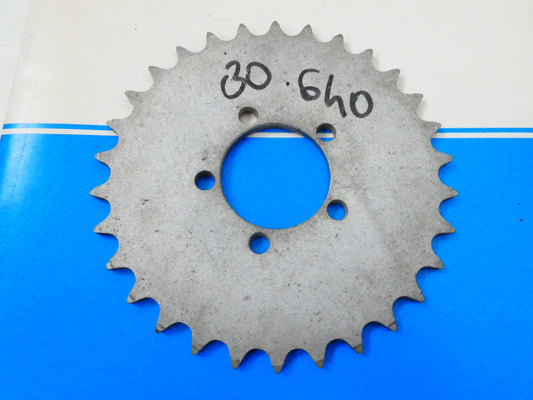 ciclomotore motorino corona trasmissione z 30 640 catena sprocket rear 5 fori passo 415 moped