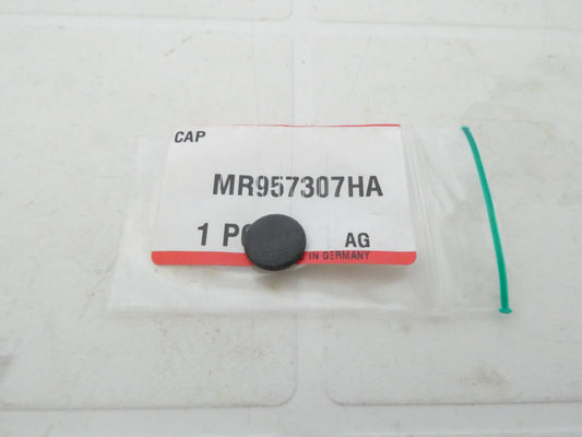 per auto mitsubishi colt 05 08 tappi chiusura leva sportello anteriore mr957307ha