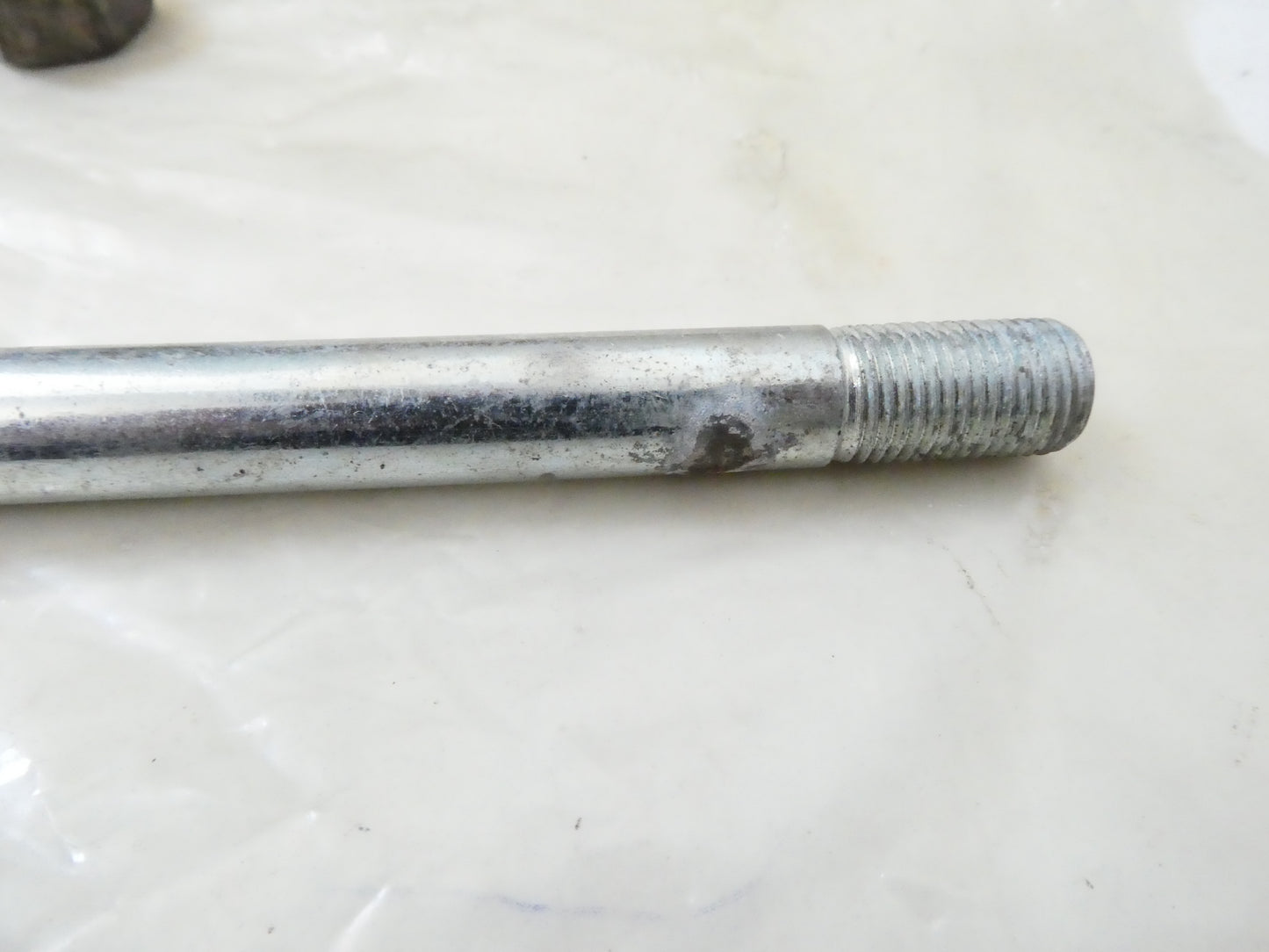 per moto 50 enduro regoralita aprilia 50 perno asse ruota posteriore axle rear weel 240 x 12