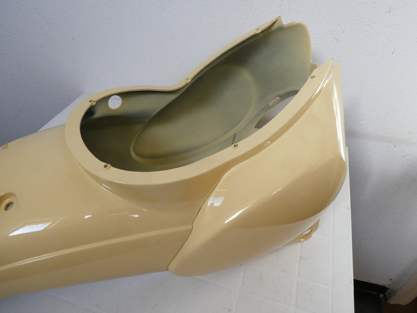 Per Aprilia Scarabeo 50 carena codone posteriore 8238935 beige scooter fairing rear