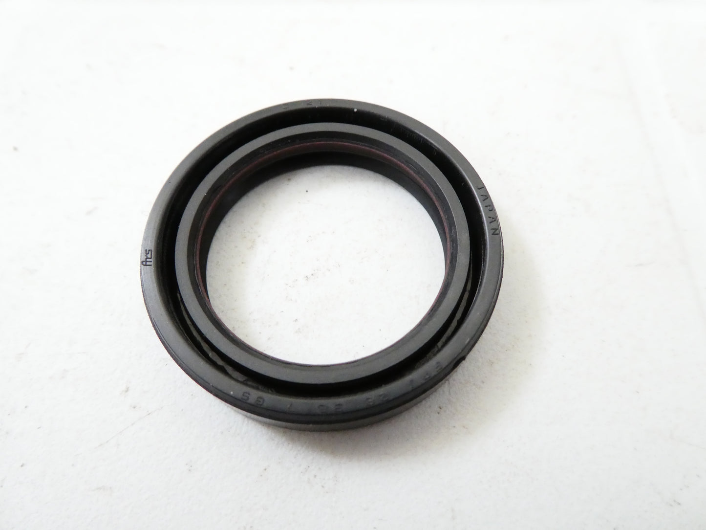 per aprilia 125 rotax paraolio doppio labbro 28 x 38 x 7 gs