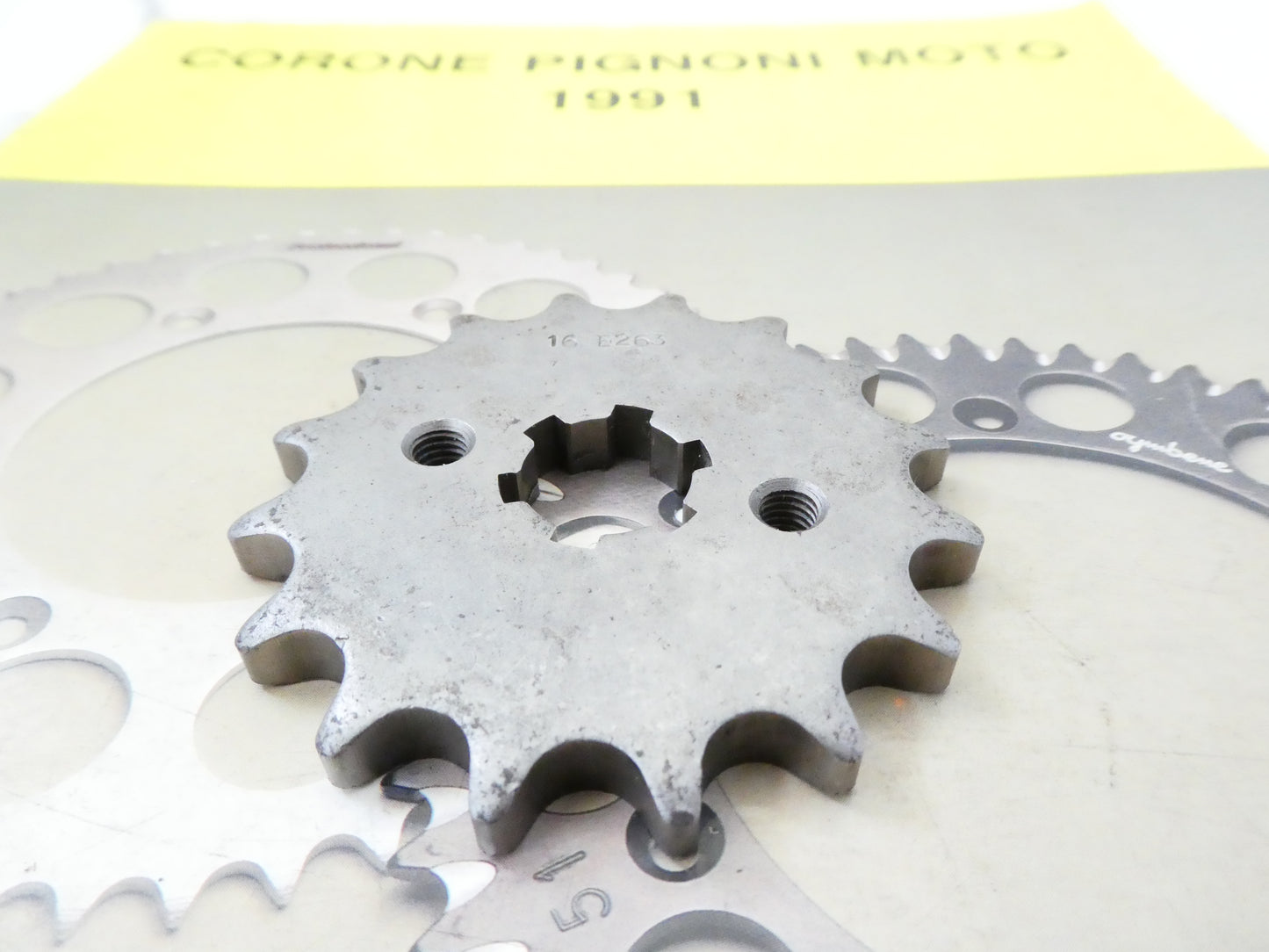 per moto yamaha rd 125 lc1 lc2 ypvs  1ow 1982 1987  pignone catena sprocket chain z16 263