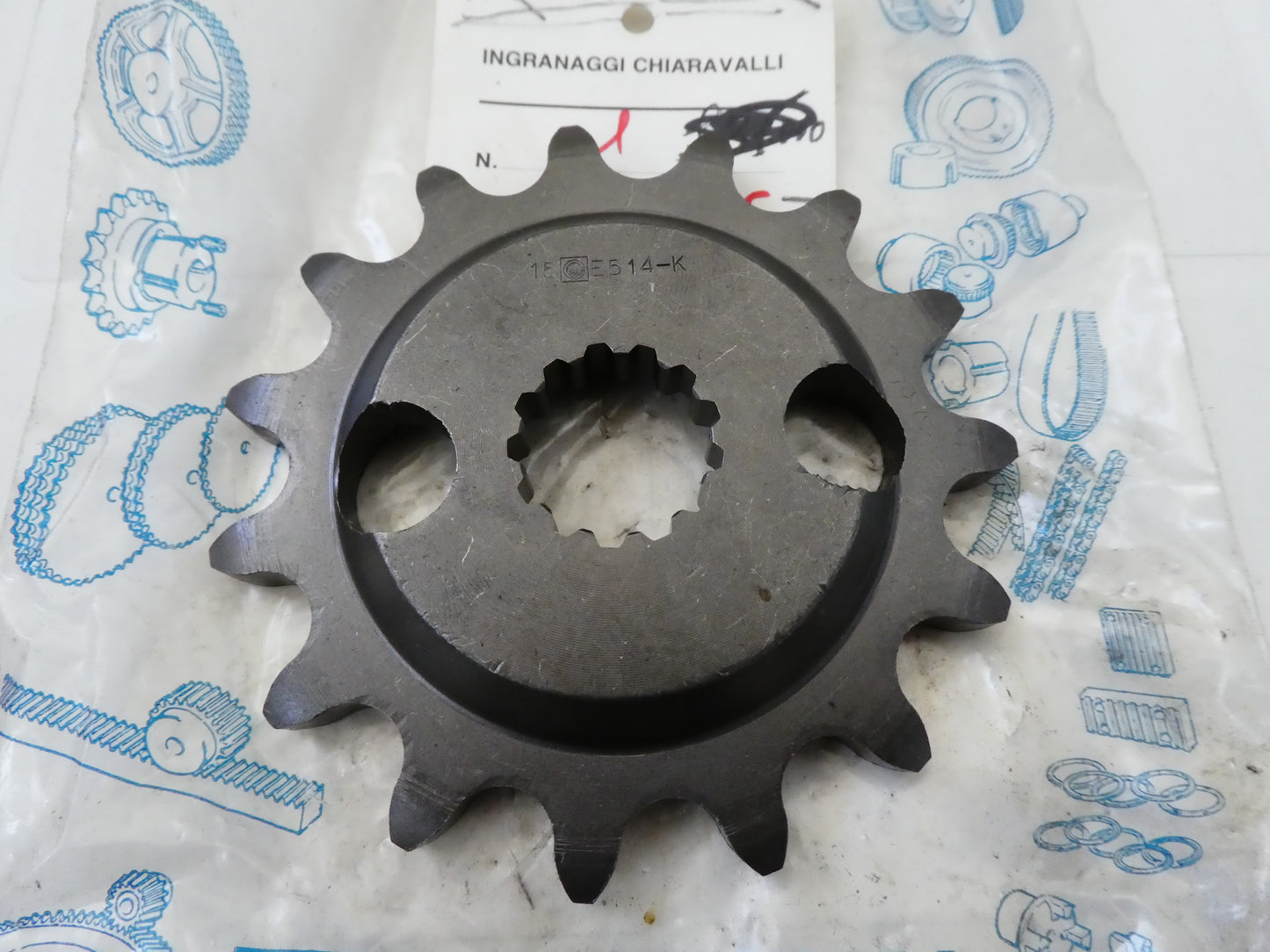 per moto kawasaki gpz750 a2 a3 unitrack pignone catena sprocket chain z15 530