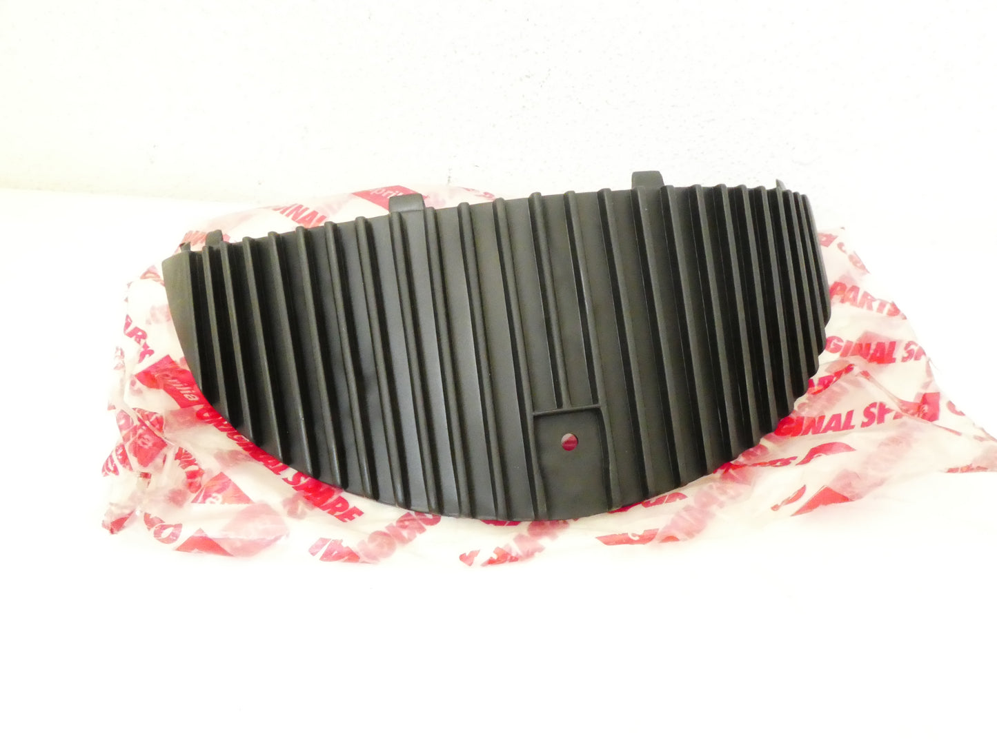 PER APRILIA 125 150 Leonardo scooter griglia carena cover anteriore scudo fairing 8138407