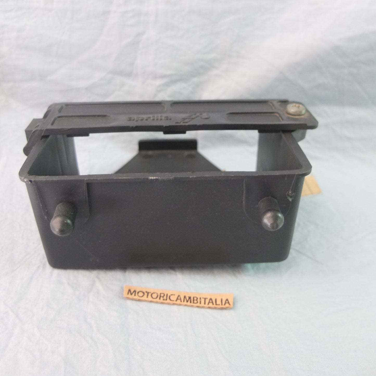 moto aprilia st 125 stx 125 cassetta batteria scatola battery box 8101273