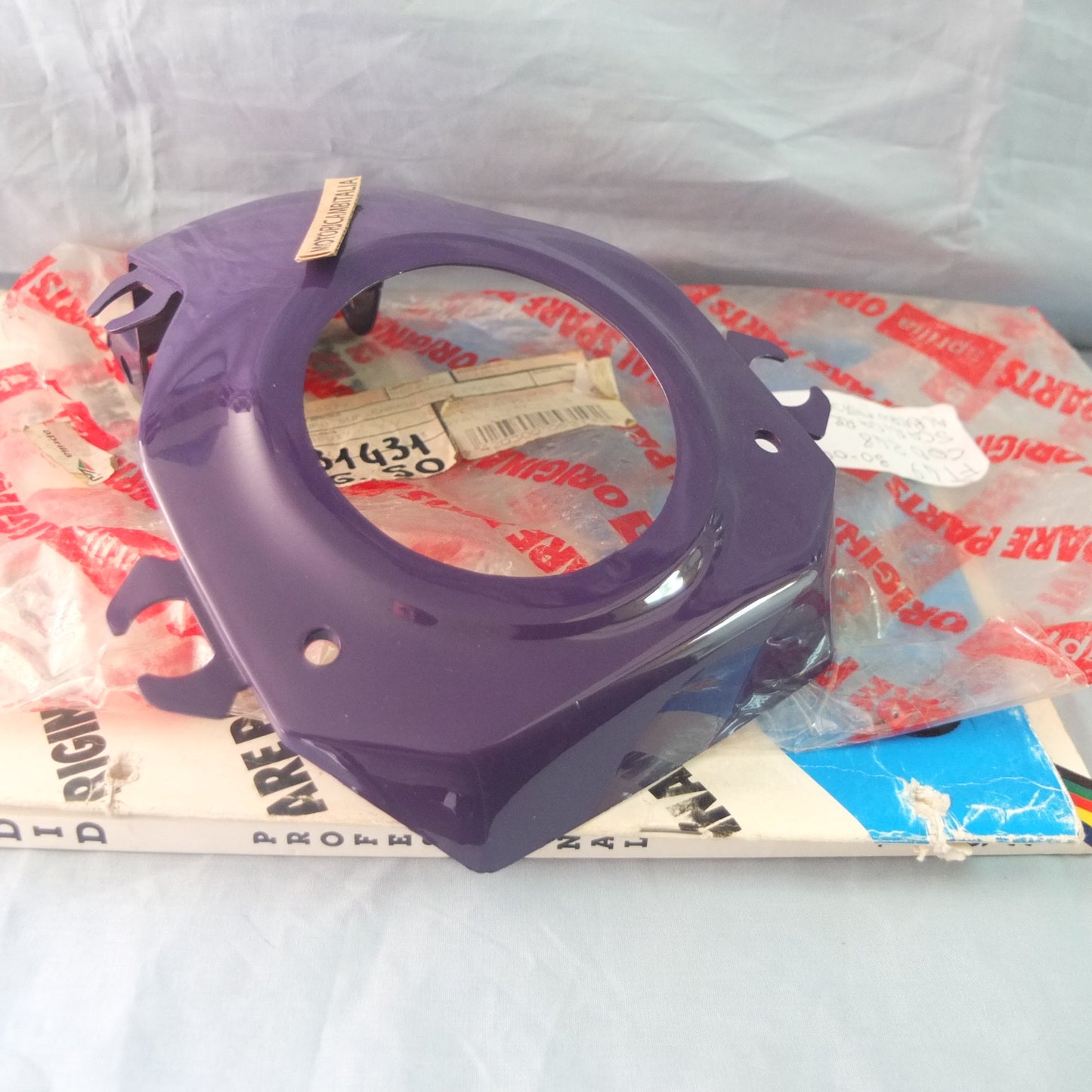 aprilia pegaso 50 1990 1991 1992 copertura carena viola serbatoio fairing tank 8231431 dis 8848