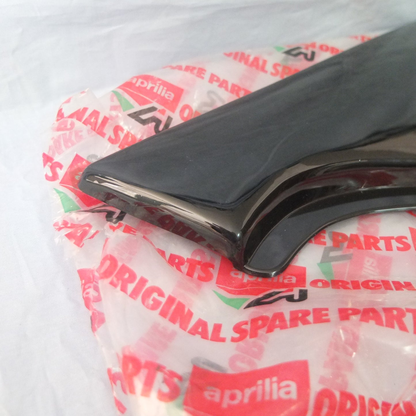 per moto aprilia et50 1987 fianchetto carena destro fairing right 8230183