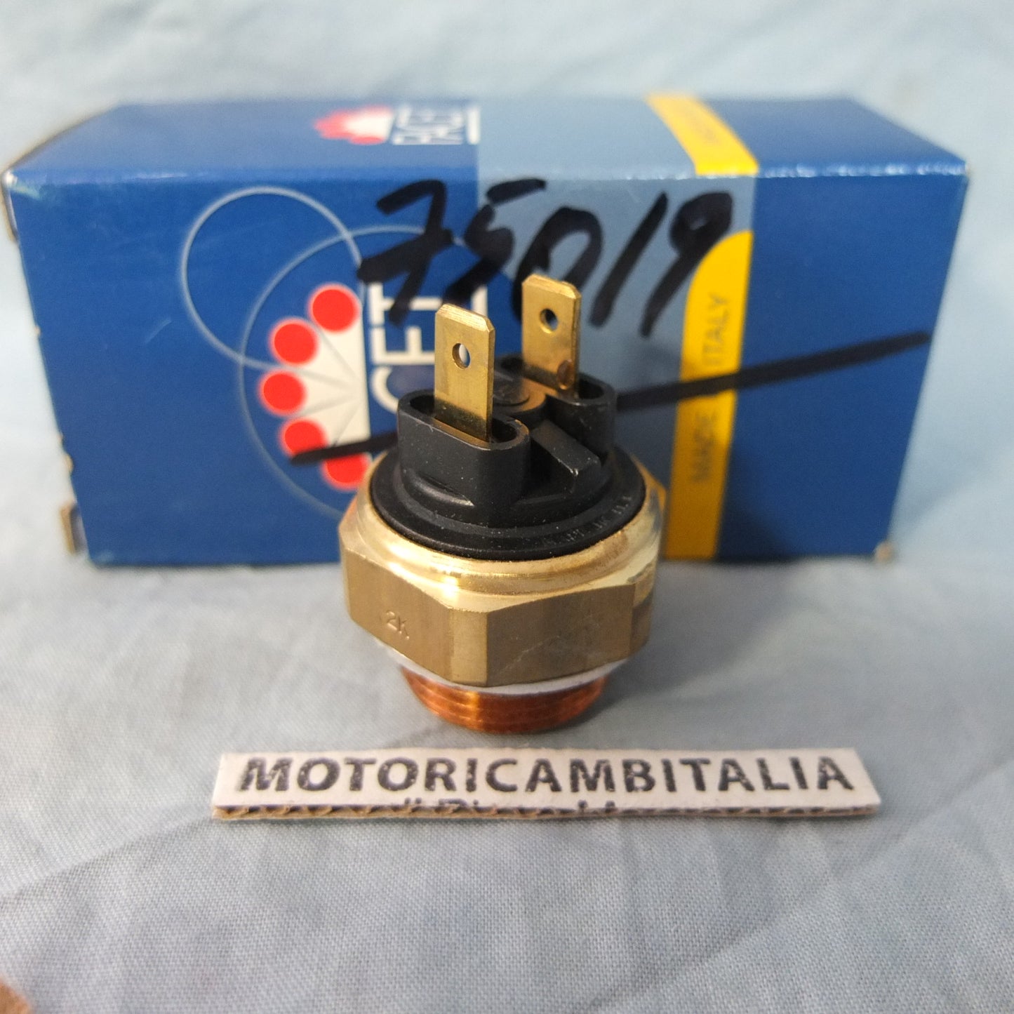 Fiesta 1.1 1.3 xr2 900 auto bulbo sensore ventola radiatore thermo switch fan 6104435