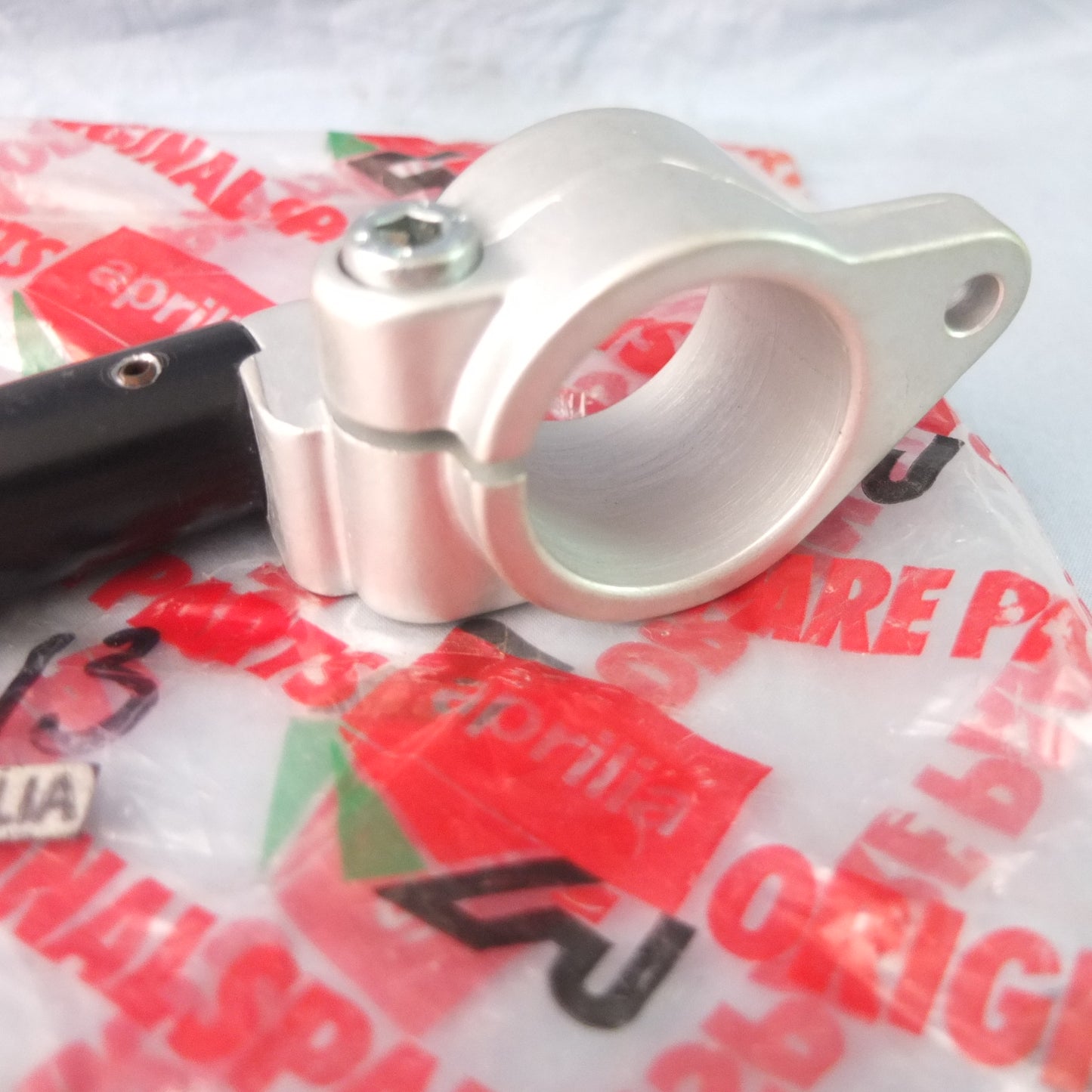 per aprilia af1 125 108 project 1986 1987 manubrio semimanubrio sinistro 8118213 handlebar left