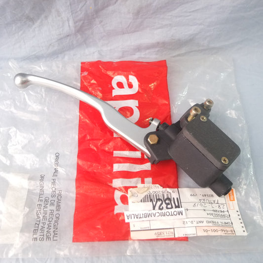 aprilia sr 50 scooter 1997 2000 pompa pinza freno anteriore brake master cylinder front 8213359